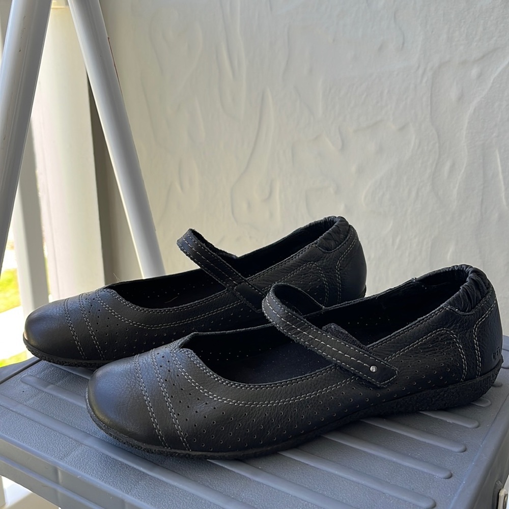 Taos Transit Mary Jane Black Leather US 8 EU 39